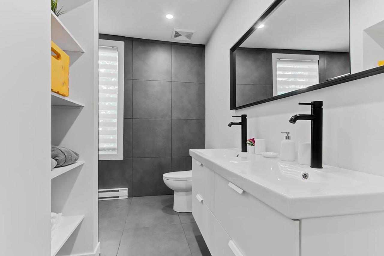 Appartement Du 300 *