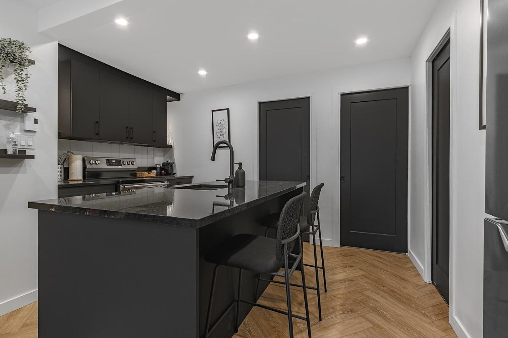 Du 300 Appartement *